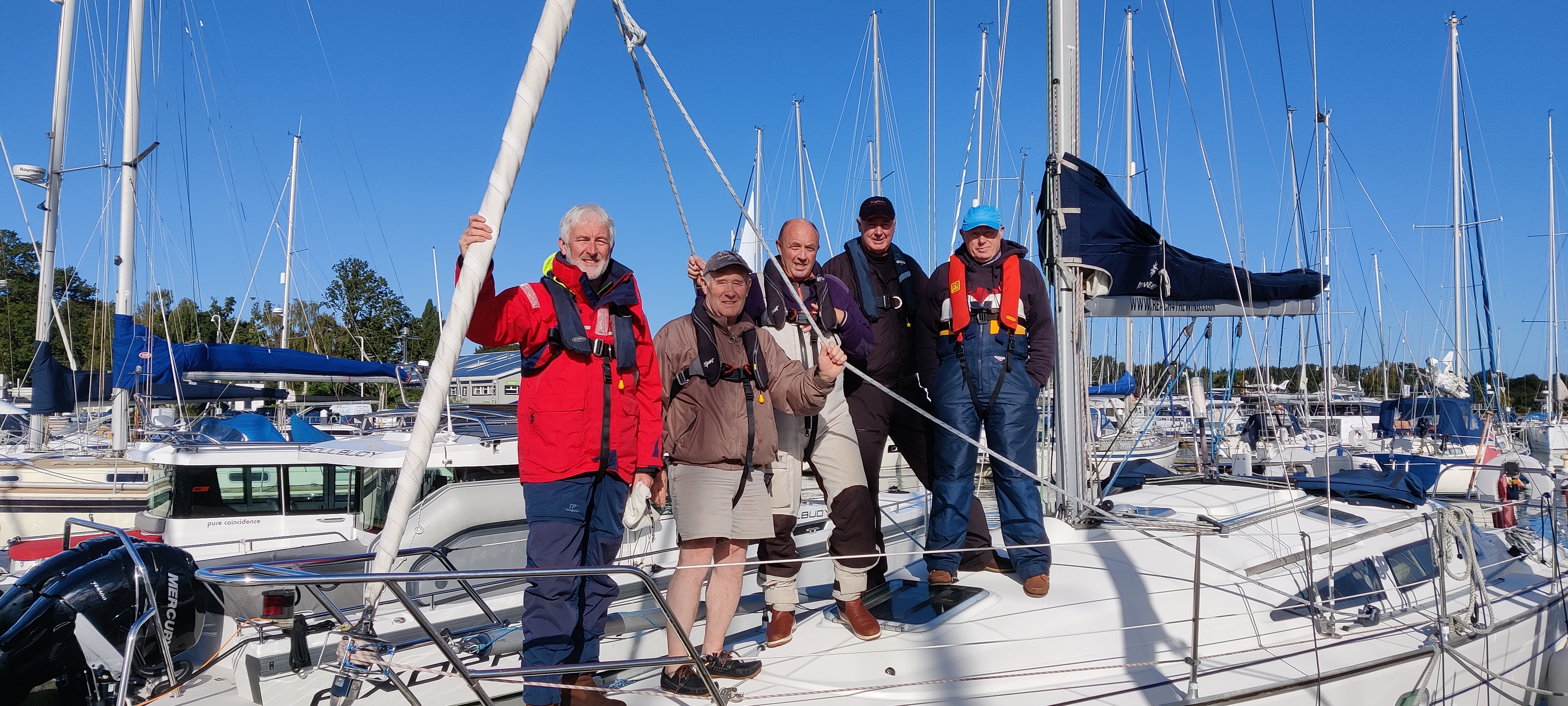 Skippers from Midlands cruising clubs on a training weekend in the Solent, credit HOEOCA