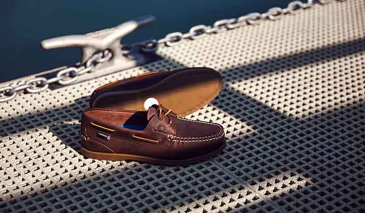 Chatham deckshoes on pontoon