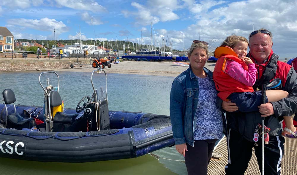 Dave with his wife Eva and daughter Silke, after completing the course