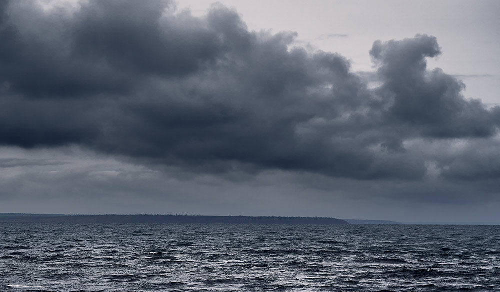 wide shot of poor sailing conditions on cloudy day