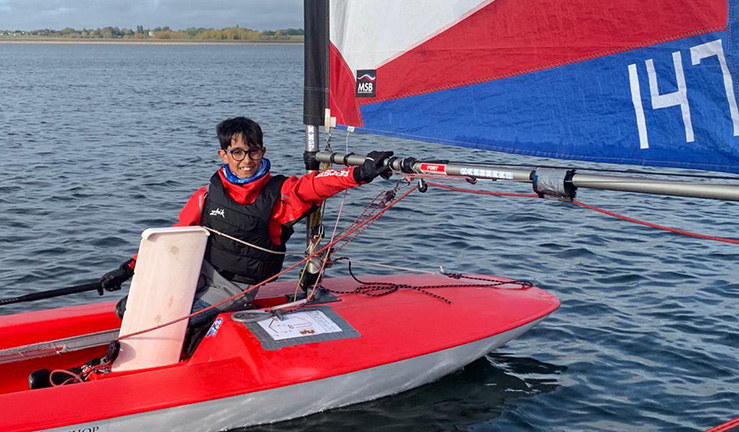 Topper sailor Hari Clark at Draycote Water SC