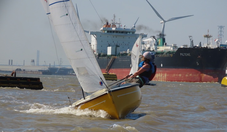 sailing at Gravesend SC