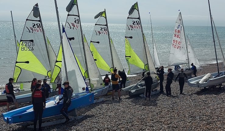 KSSA all girls training day 2023 rigging 739x432 