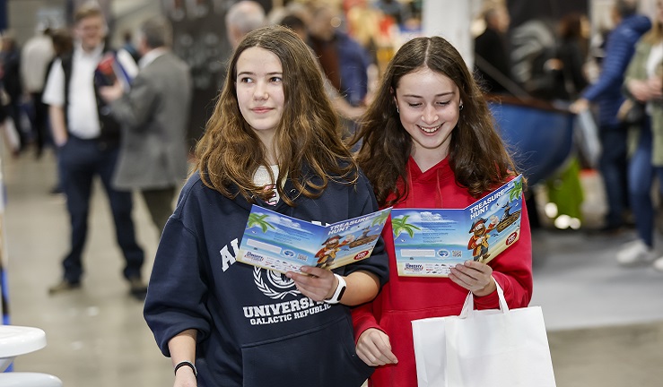 Two girls are taking part in the Treasure Hunt