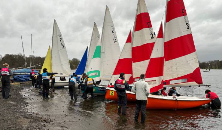 Students at a team racing qualifier weekend at Bardowie