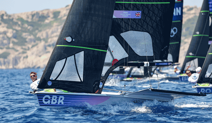 peters and sterritt sailing in the 49er skiff class at the paris 2024 olympic games