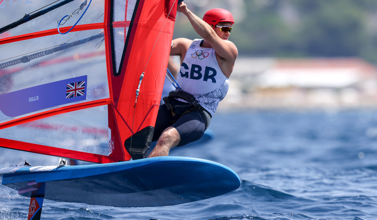 sam sills racing in the iqfoil fleet at the paris 2024 olympic games