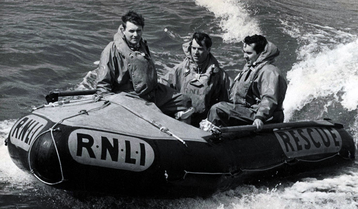 rnli celebrate 200 year anniversary