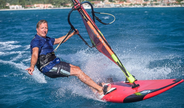 Paul Outram windsurfing 739x432