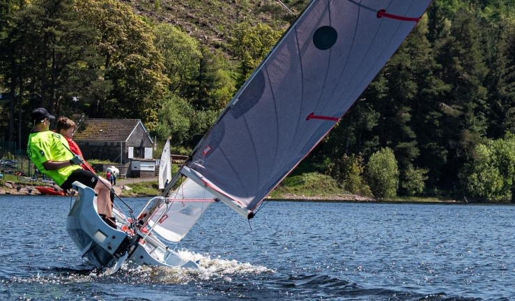 Open day fun in a dinghy on a sunny day at Merthyr Tydfil SC. 