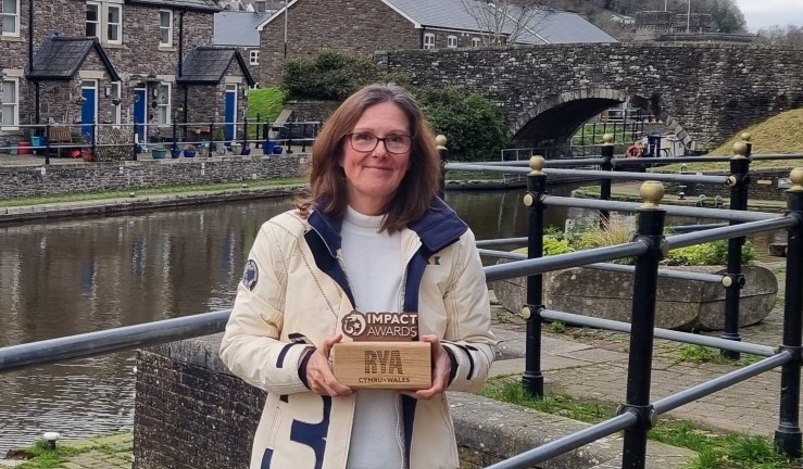 Llorina Walden from Llangorse SC with her RYA CW Impact Award.