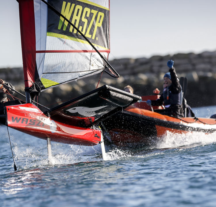 dinghy foiling course in preparation for racing