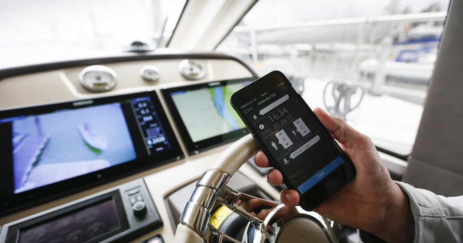 Mobile user using Safetrx on their boat