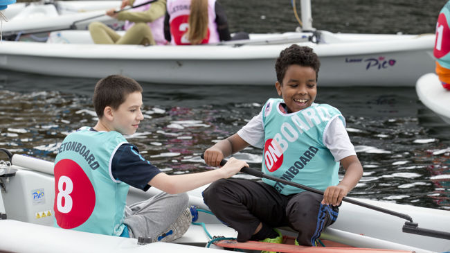 Youth sailing course