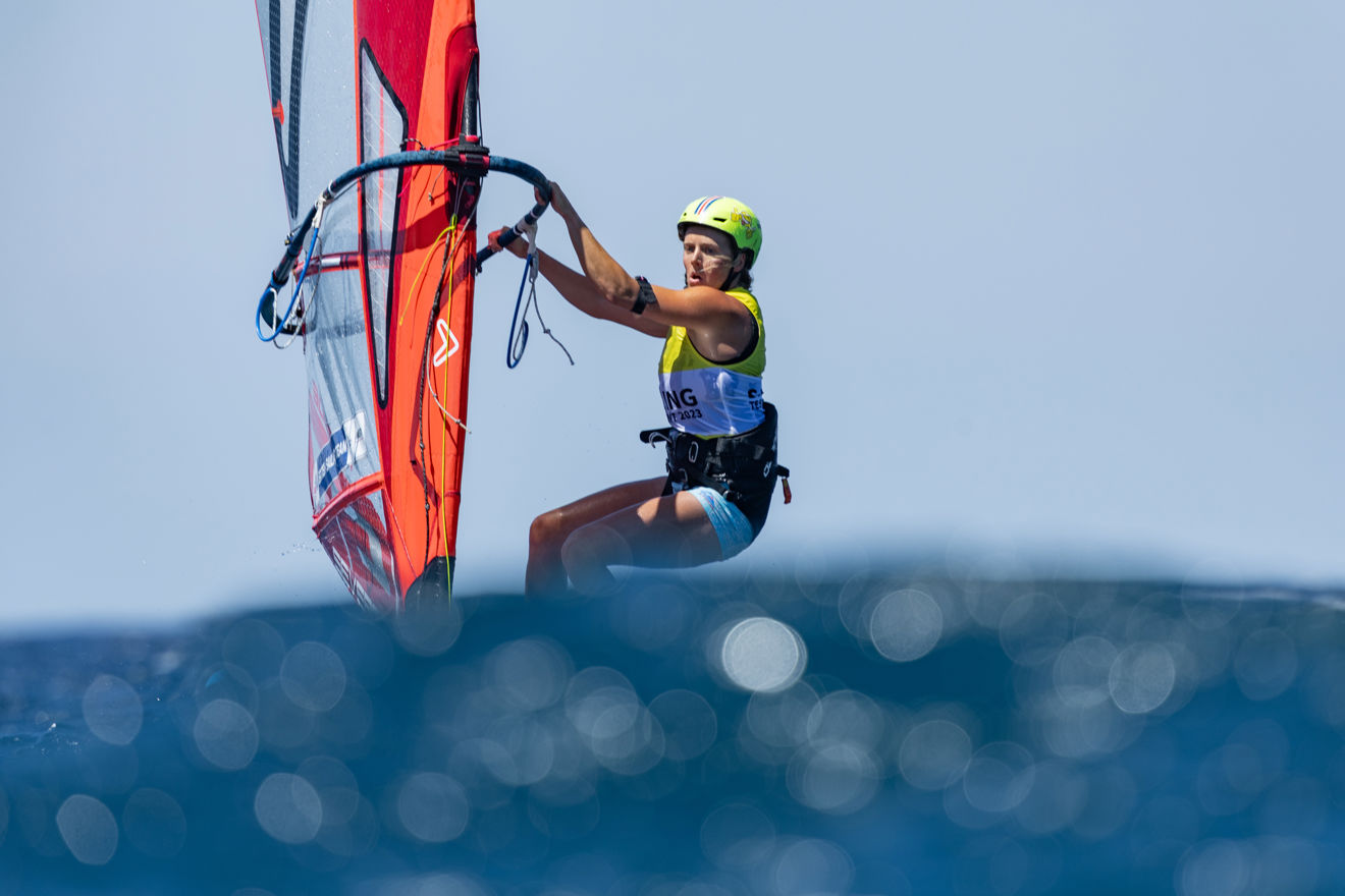 Emma Wilson windsurfing iQFOiL