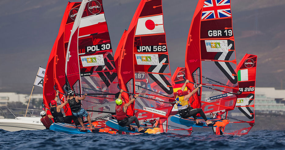 Compete in the iQFOiL world Championships