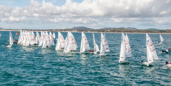 420s on the startline. Credit RYA/PKC Media