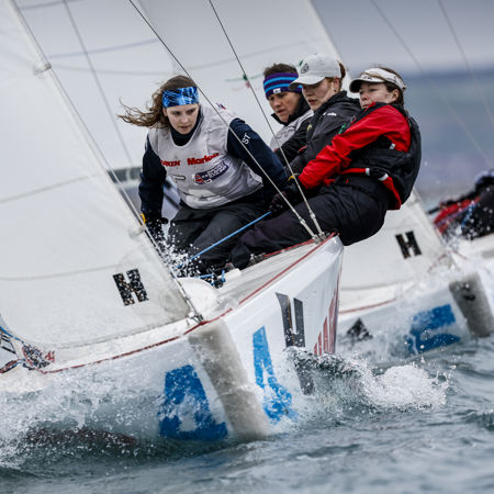 young people sailing together during a sailing session