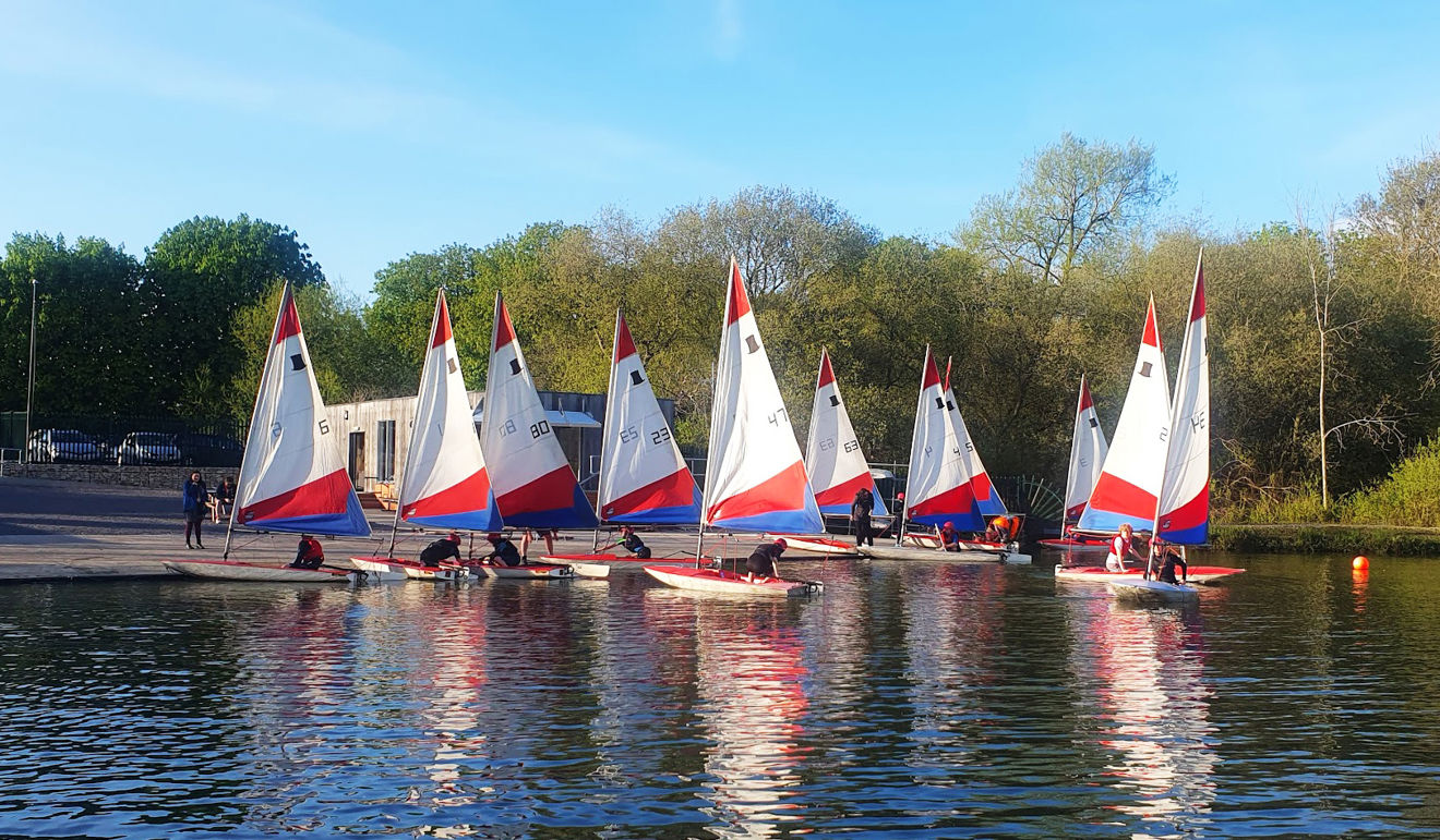 An image of the Sailing boats on lake