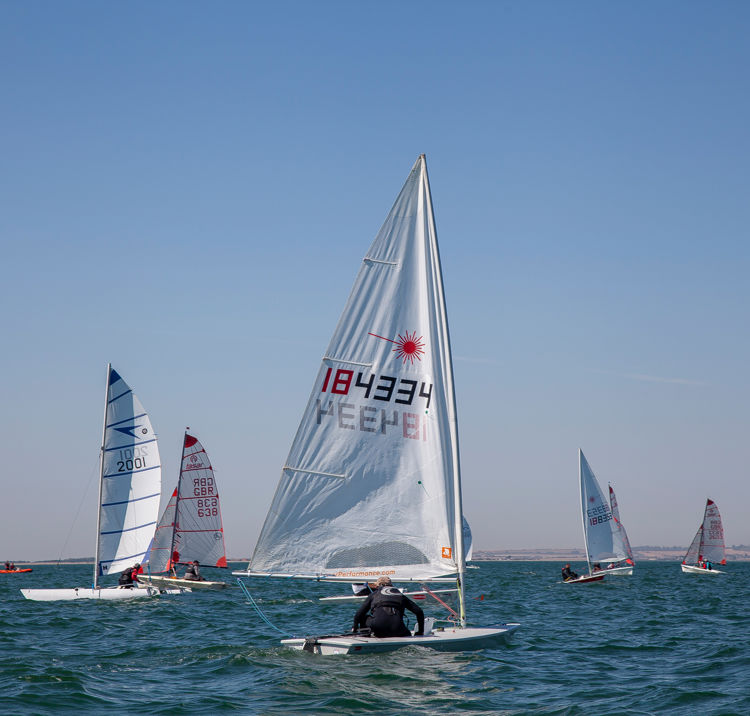 Wide shot of dinghy race