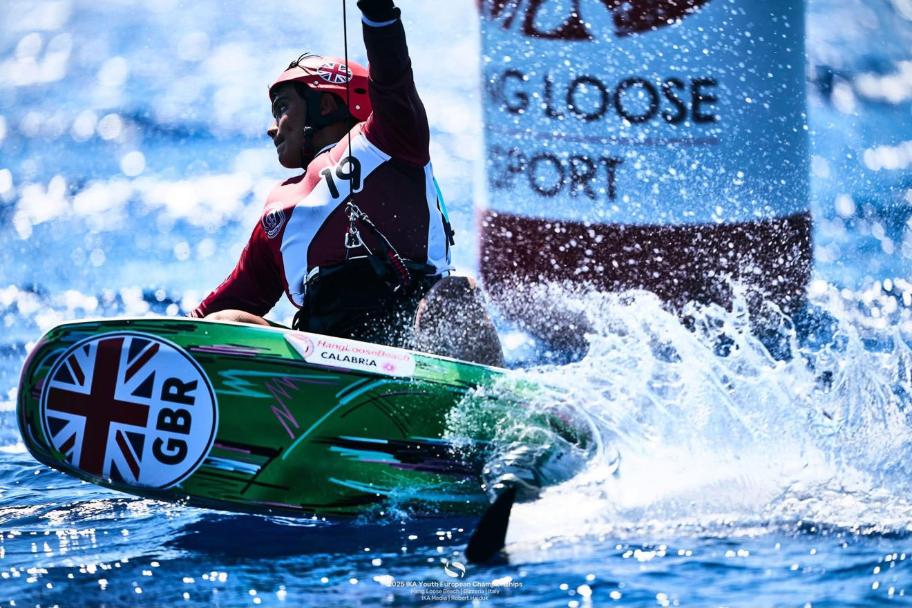 Ben Field, representing GBR in the Formula Kite Male Fleet.