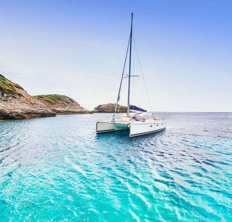 Boat in turquois waters