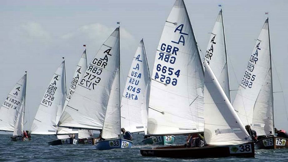 A group of boats part of the Albacore national class
