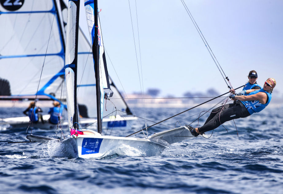 Sailing on the open sea in competition