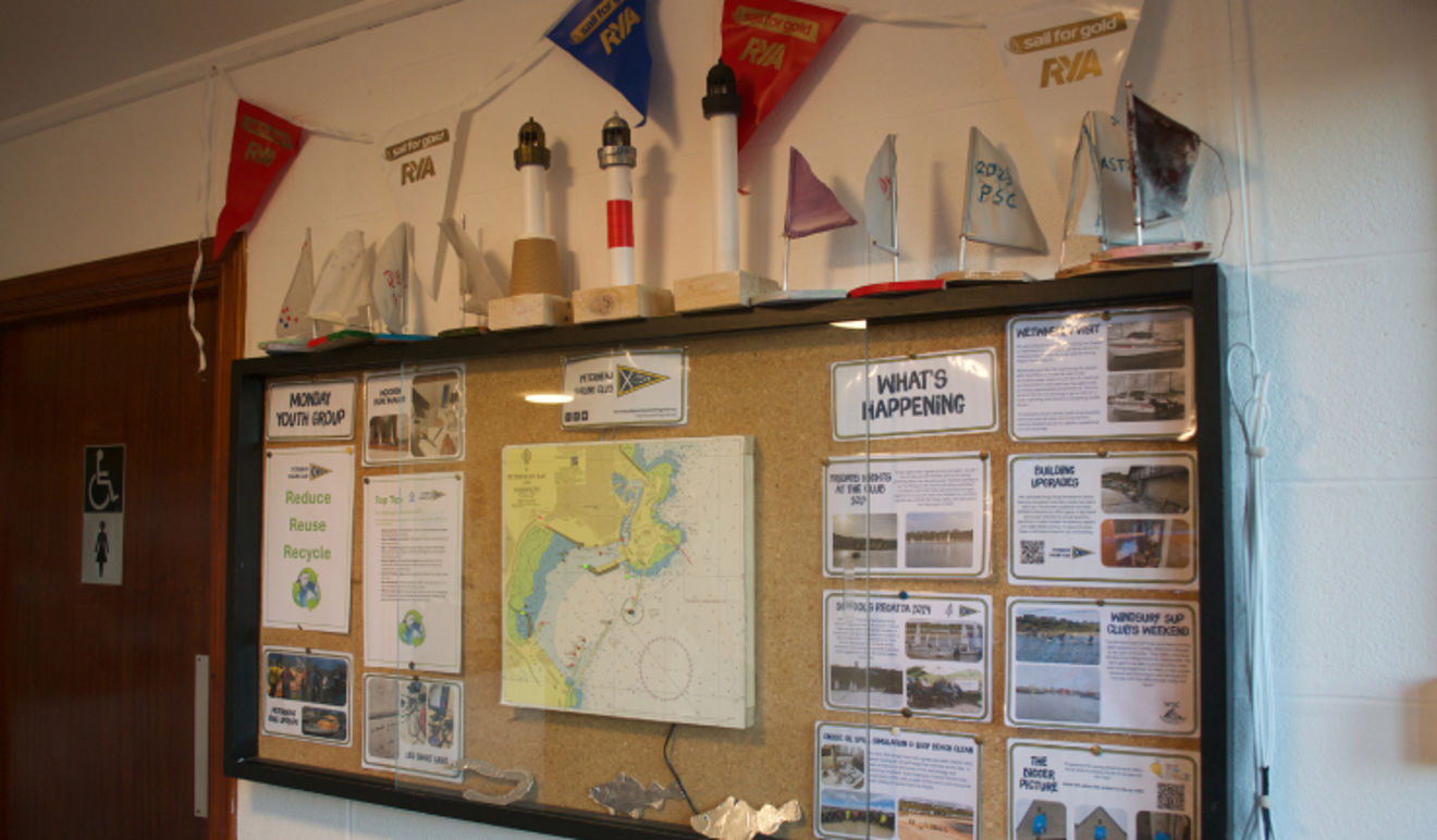 Martin Thain of Peterhead Sailing Club recieving RYA Scotland Impact Award